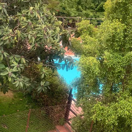 Bed & Breakfast A Due Passi Da