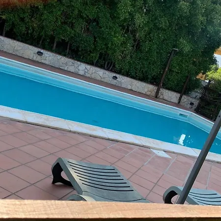 Alojamento de Acomodação e Pequeno-almoço A Due Passi Da *