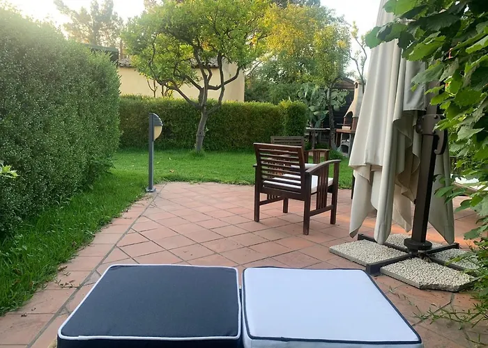 A Due Passi Da 3* Aci SantʼAntonio