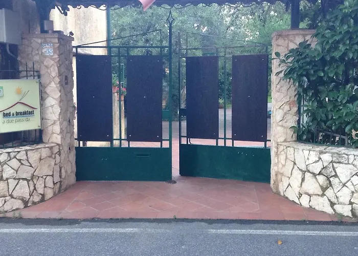 A Due Passi Da Bed & Breakfast Aci SantʼAntonio